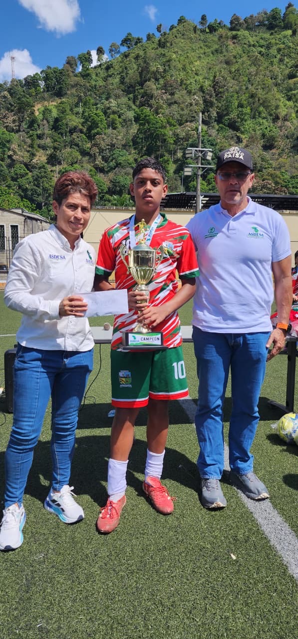 cc5374b4-dd2d-4521-8aef-80e087417927