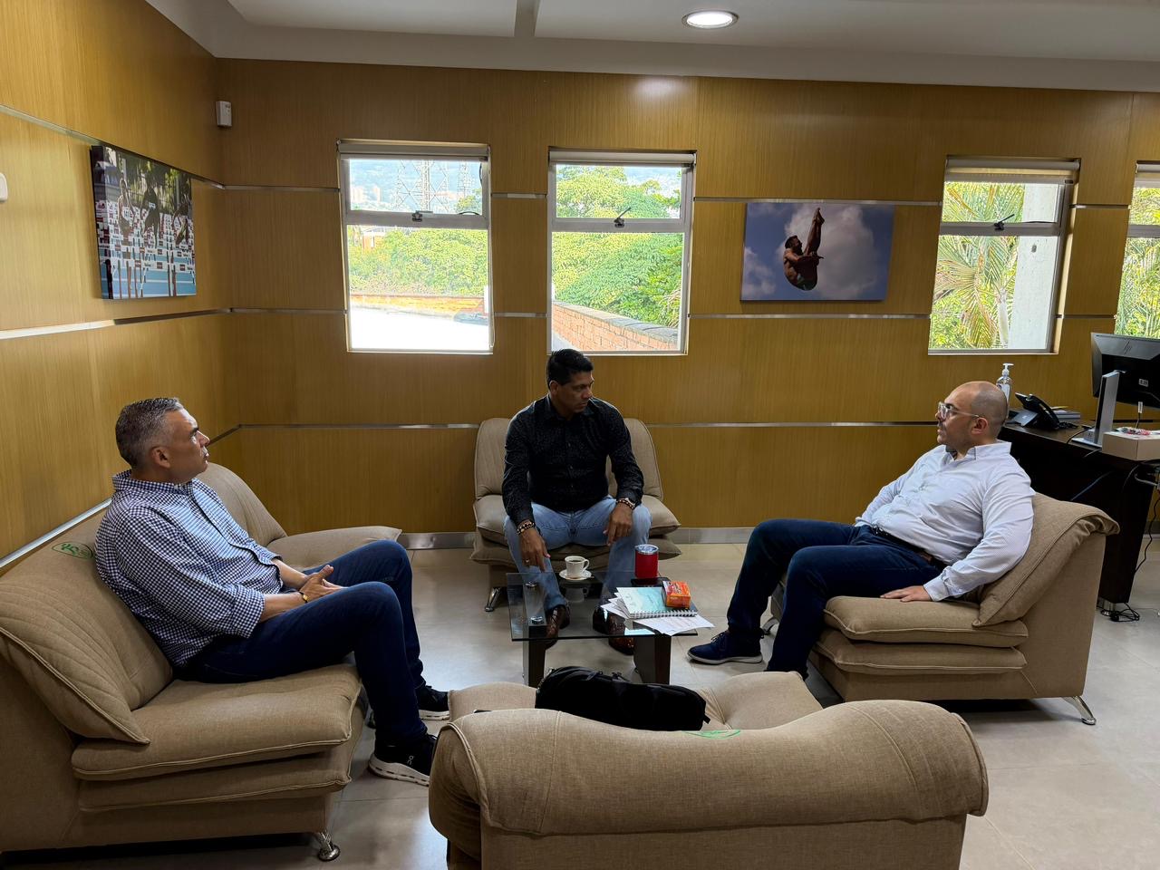 9e84a257-38d4-4c5c-89c2-62a4738260f8