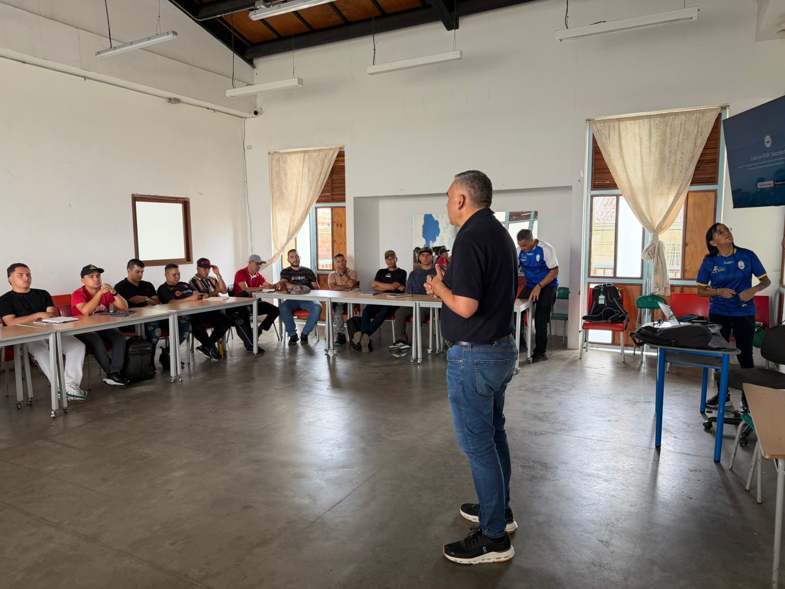 c7b53500-5edd-42fd-a0d1-140377245e67